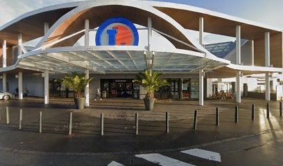 E-Leclerc drugstore in Lanester, Magasin de Cosmétiques à Lanester