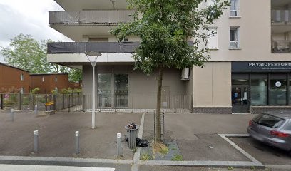 Slavery, Parfumerie à Rouen