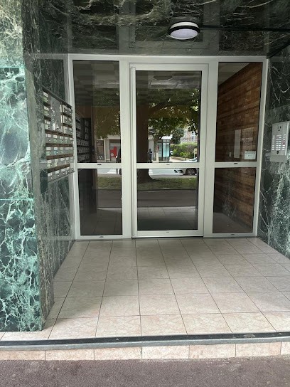 shop-amiliya, Magasin de Cosmétiques à Gagny