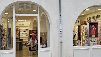 Adopt, Parfumerie à La Rochelle