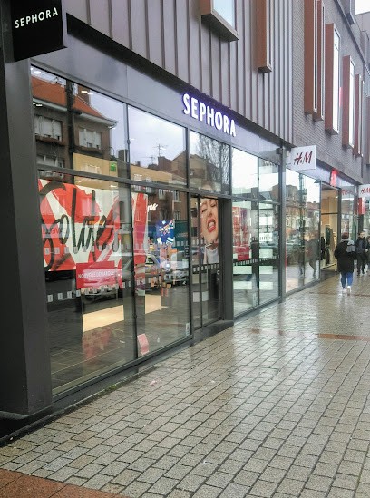 SEPHORA LENS, Parfumerie à Lens