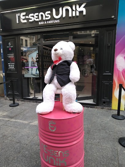 l'E-sens Unik, Parfumerie à Paris 01
