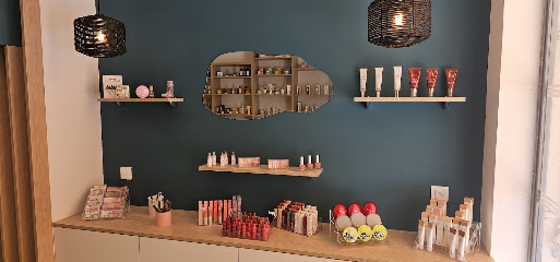 Koshi Cosmetics Magasin De Cosmétiques à Nice