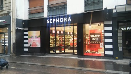 SEPHORA PARIS LEVIS, Parfumerie à Paris 17