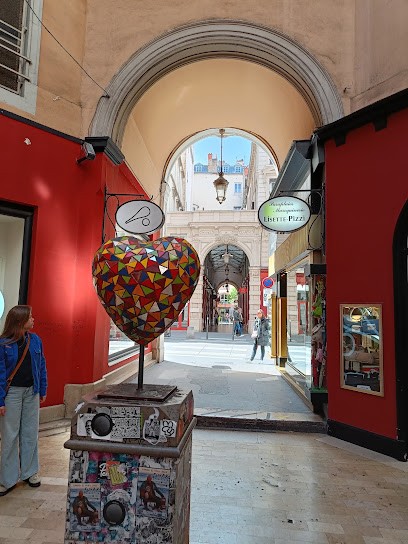 Aesop, Magasin de Cosmétiques à Lyon 02