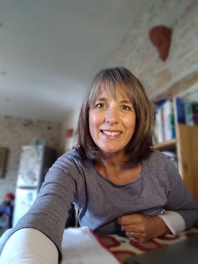 JoliMoi Sophie Stokes, Magasin de Cosmétiques à Melle