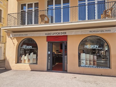 Make Up Forever, Magasin de Cosmétiques à Saint-Tropez