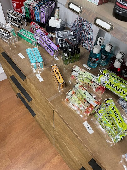 Art Du Barbier Saumur, Magasin de Cosmétiques à Saumur