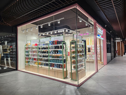 Adopt Parfums, Magasin De Cosmétiques à Sarrebourg