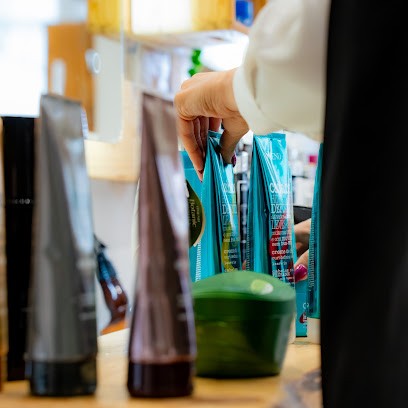 Lyrina Cosmétique, Magasin de Cosmétiques à Viry-Châtillon