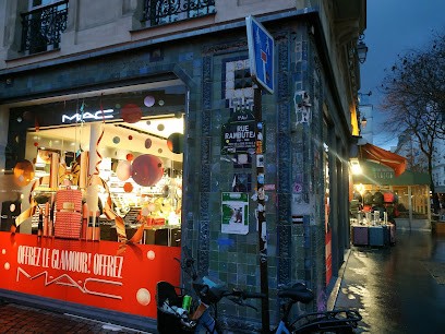 MAC Cosmetics, Magasin de Cosmétiques à Paris 01