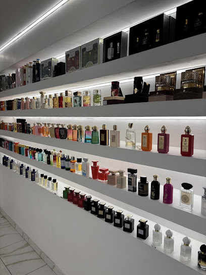 Hsn Beauty's Parfumerie à Paris 11