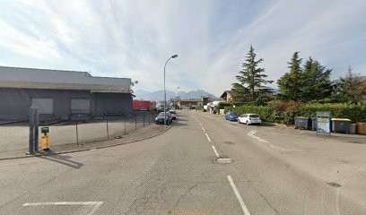 Oia Club Ce, Parfumerie à La Motte-Servolex