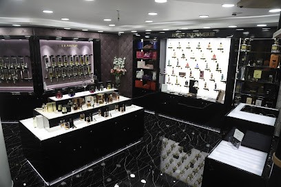 ESSENCE - Bar à Parfums, Parfumerie à Saint-Denis