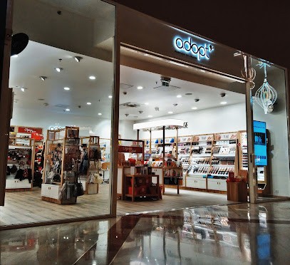 Adopt, Parfumerie à Semécourt