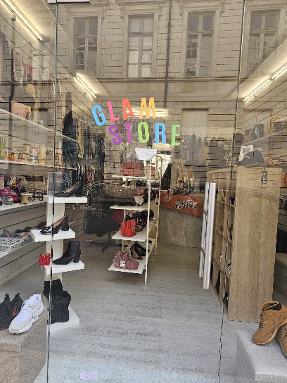 Glam Bazaar Magasin De Cosmétiques à Nîmes