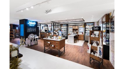 Comptoir Kiehl's Printemps Haussmann, Magasin de Cosmétiques à Paris 09