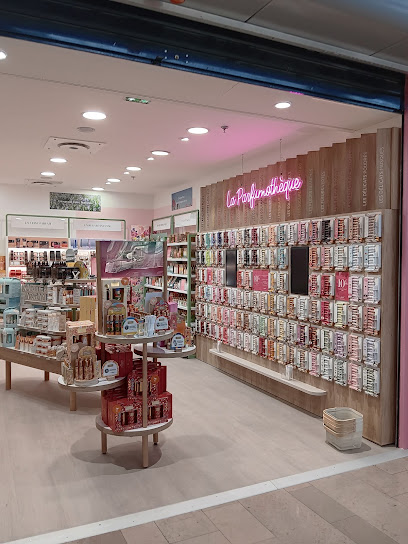 Adopt Parfums Magasin De Cosmétiques à Ormesson-sur-Marne