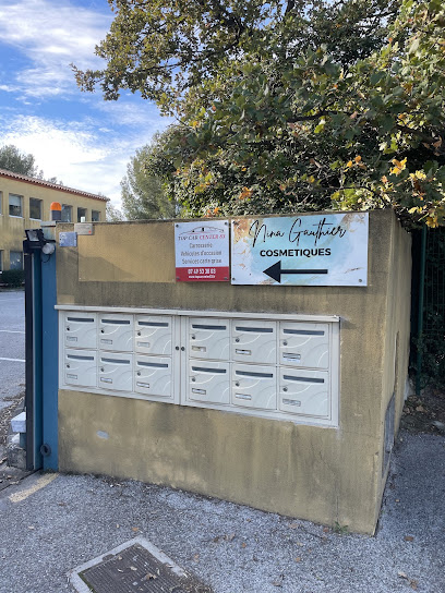 Nina Gauthier Cosmétiques, Magasin De Cosmétiques à la Seyne-sur-Mer