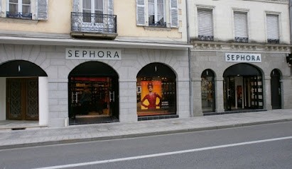 SEPHORA LAVAL, Parfumerie à Laval