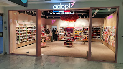 Adopt Parfums Magasin De Cosmétiques à Leers