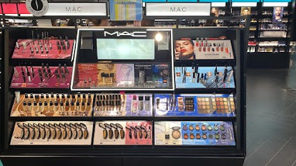 MAC Cosmetics, Magasin de Cosmétiques à Paris 08