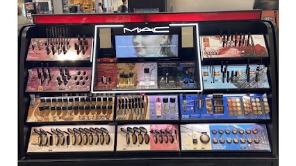 MAC Cosmetics, Magasin de Cosmétiques à Thoiry