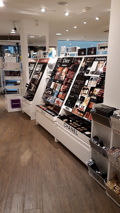 Marionnaud - Parfumerie & Institut, Parfumerie à Neuville-sur-Saône