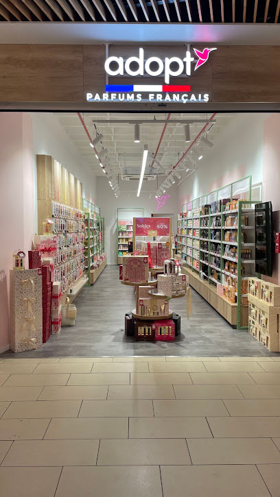 Adopt Parfums Magasin De Cosmétiques à Anglet