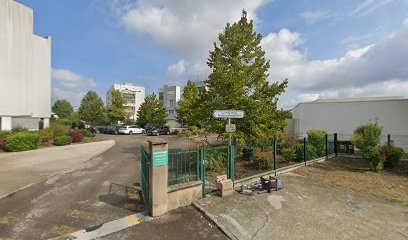 Millot Stephanie, Parfumerie aux Noës-près-Troyes