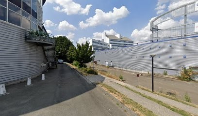 Parfumerie, Parfumerie à Maurepas