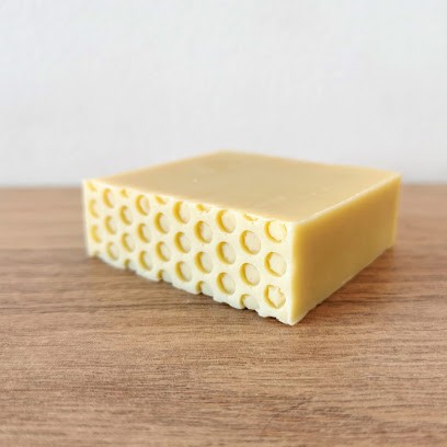 Savonnerie artisanale Les bulles de Tam, Magasin de Cosmétiques à Saint-Priest