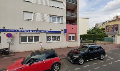 Minimalist, Magasin de Cosmétiques à Vénissieux