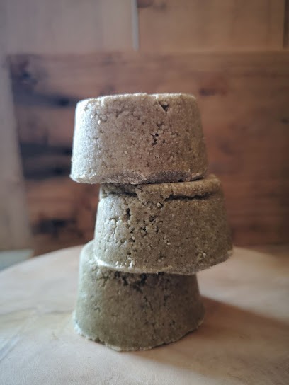 AROMAURY Spécialiste Shampoings solides naturels, Magasin de Cosmétiques à Saizerais