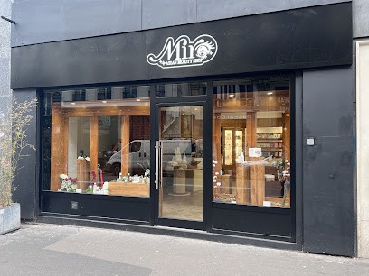 MIRO PARIS - Asian Beauty Shop, Magasin de Cosmétiques à Paris 09
