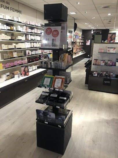 Parfumerie Et Institut April Cholet, Parfumerie à Cholet