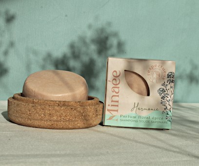 Minaée Cosmétiques, Magasin de Cosmétiques à Vesseaux