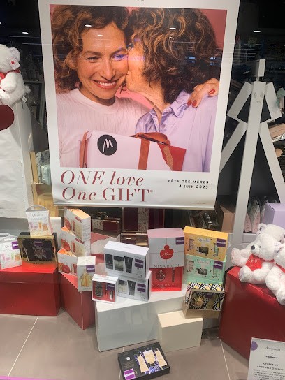 Marionnaud - Parfumerie & Institut, Parfumerie à Publier