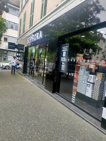 SEPHORA MANTES LA JOLIE, Parfumerie à Mantes-la-Jolie