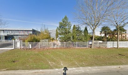 Paris Axe Cosmétique, Parfumerie à Vigny