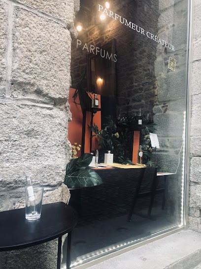FH Le Rai Leroy Fragrances, Parfumerie à Vannes