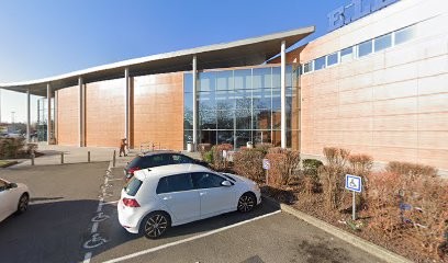E-Leclerc drugstore in Saint-Priest, Magasin de Cosmétiques à Saint-Priest