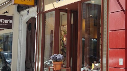 L'OCCITANE EN PROVENCE, Magasin de Cosmétiques à Lyon 02