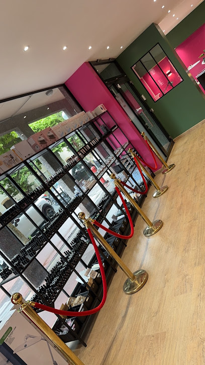 Elyanails, Magasin De Cosmétiques à Saint-Gratien