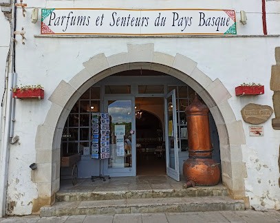 USAINA, Parfumerie à La Bastide-Clairence
