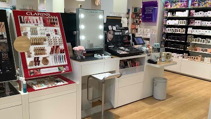 Marionnaud-Parfumerie, Parfumerie à Étampes