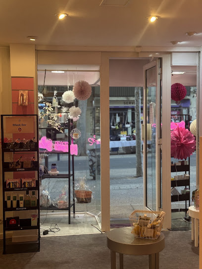 Sarang Magasin De Cosmétiques à Salon-de-Provence