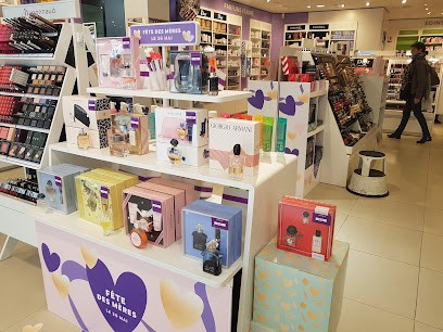 Marionnaud - Parfumerie & Institut, Parfumerie à Mantes-la-Jolie